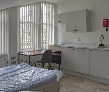 Studio to rent - Photo 2