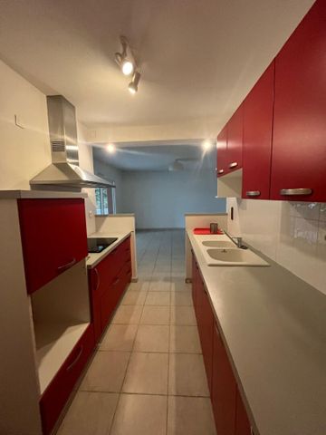 Location Appartement 3 pièces 66m² - Photo 4