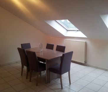 Knus dakappartement met 1 slpk te Houthalen - Foto 2