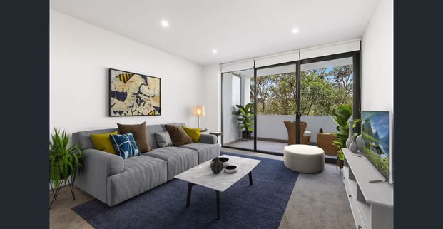 Beautiful Two-Bedroom Apartment in Sought-After Waterside Complex - Photo 1