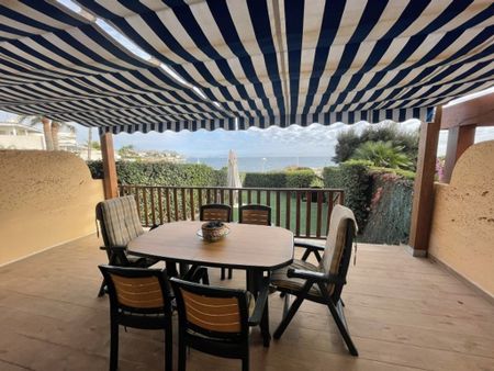 Luxury Detached House for rent in El Campello, Valencia - Photo 5