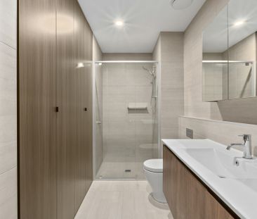 Spacious Two Bedroom Apartment - Photo 5