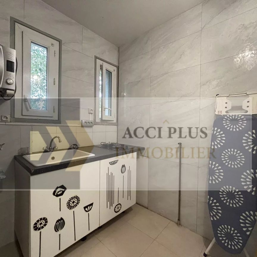 Location Appartement 1 pièce 26m² NIMES 30000 - Photo 1