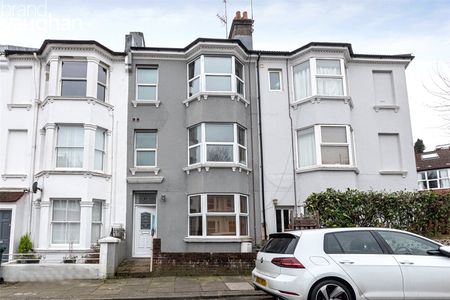 5 bedroom house to rent - Photo 2