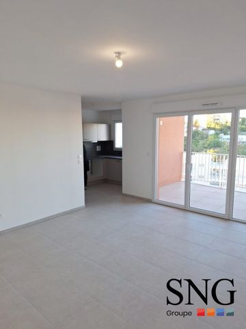 T4 AVEC LOGGIA + PARKINGS - Photo 3