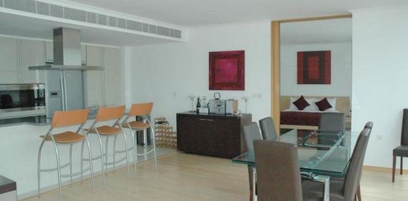 No.1 West india Quay, Canary Wharf, London, E14 - Photo 2