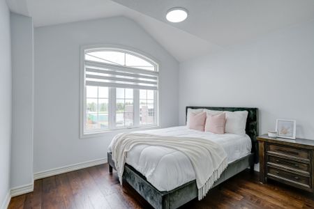 For Lease - 81 Willoughby Way, New Tecumseth, Ontario - Photo 4