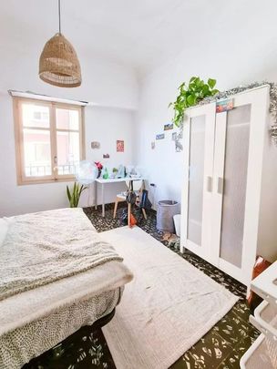 Carrer del Pintor Gisbert, Valencia, Valencian Community 46004 - Photo 1