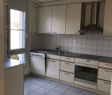 Tolle Wohnung mit Balkon zu vermieten ... - Photo 2