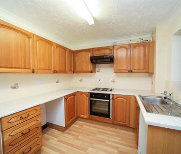 Falcon Way, Bury St. Edmunds, Beck Row - Photo 5