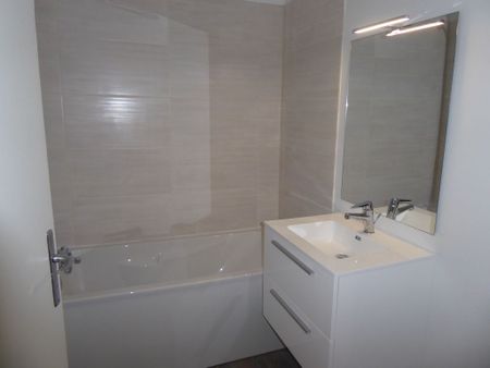 Location Maison 5 pièces 103m² MUIDES SUR LOIRE 41500 - Photo 3