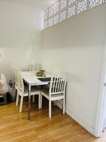 2 Bed Flat, Biscot Road, LU3 - Photo 3