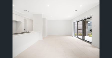 Modern Brand New Home in a Quiet Pocket of The Gables - Photo 4