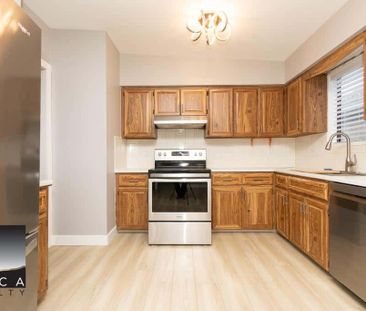 1824 Charles Street, Vancouver - Photo 5