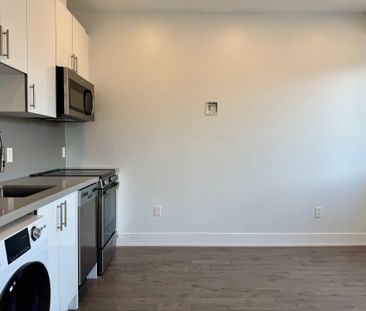 For Lease - 1415 Gerrard Street Unit# 2, Toronto, Ontario - Photo 6