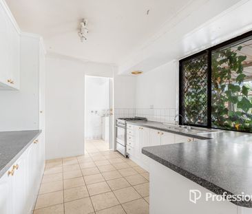 Spacious Home with Pool in Quiet Cul-de-Sac - Photo 6