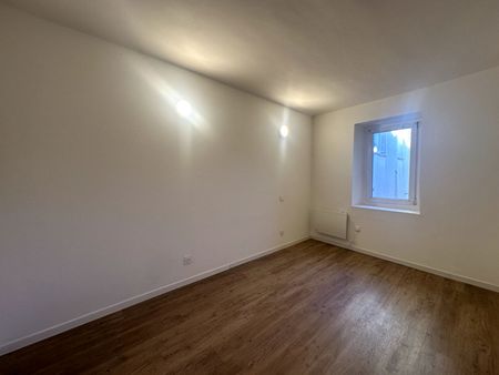 Location Appartement 3 pièces 42m² - Photo 5