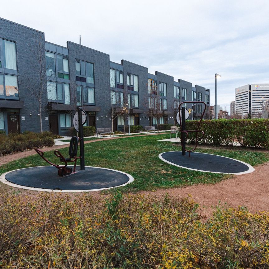 For Lease - 6 Sonic Way Unit# 401, Toronto, Ontario - Photo 1