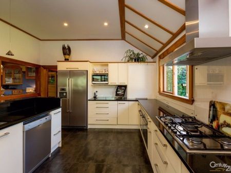 Palmerston North - Photo 2