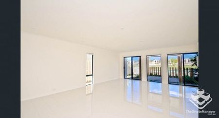 Family home located within the Heights Estate - Photo 2