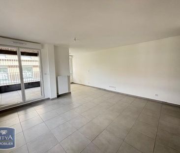 Location Appartement 2 pièces 54m² AMBILLY 74100 - Photo 1