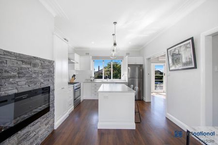 Beautifully Renovated Home - Photo 4