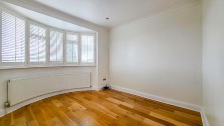 3 bedroom terraced house to rent - Photo 4