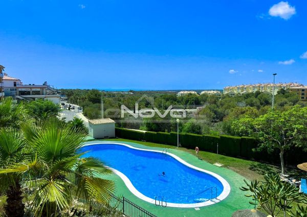 Immaculate apartment with sea views in Campoamor G