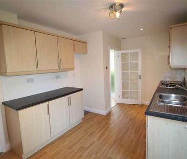 Denton Court, Burton Latimer, NN15 - Photo 2