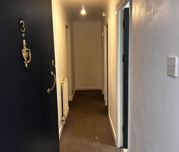 2 Bed Flat, Alexander Court, M5 - Photo 1