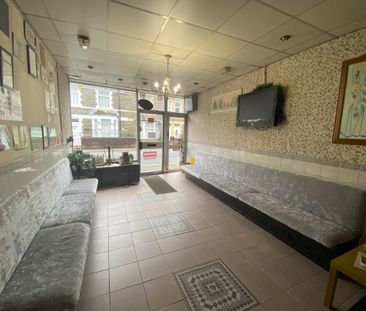 £1,083 PCM, Fully Fitted and Equipped A3 Licensed Takeaway with Off... - Photo 4