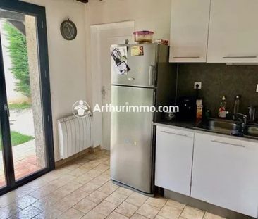 Location Maison 6 pièces 100 m2 à Lisses - Photo 2