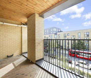 2 bedroom apartment to rent - Photo 5