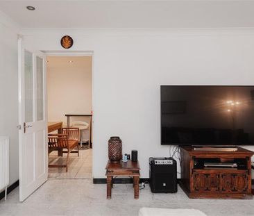 4 bedroom house to rent - Photo 1