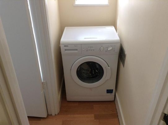 N4 4DP, London Borough of Haringey, Greater London, England, United Kingdom - Photo 1