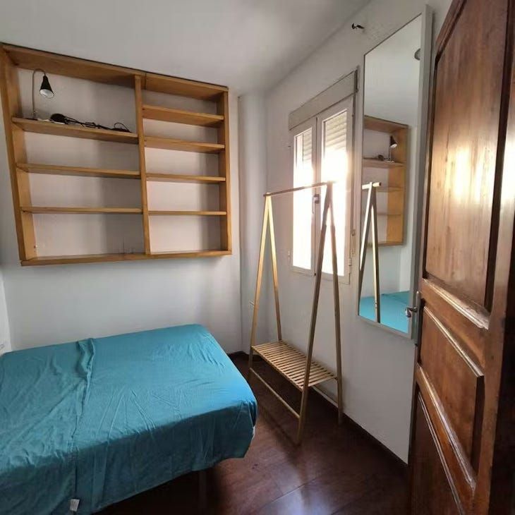 Carrer de la Corona, Valencia, Valencian Community 46003 - Photo 1