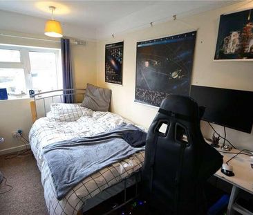 Blenheim Drive, Filton, Bristol, BS34 - Photo 5