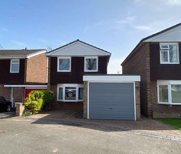 3 bedroom detached house to rent - Photo 5