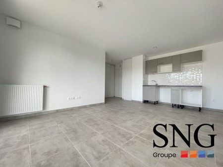 T3 AVEC BALCON ET PARKING - Photo 3