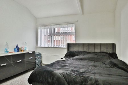 Stanmore Grove - Photo 4