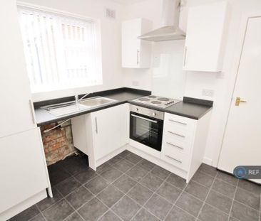 2 bedroom bungalow to rent - Photo 2