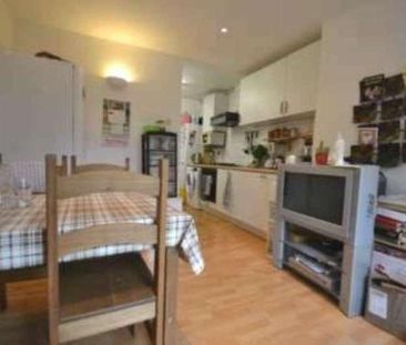 Drayton Avenue, West Ealing, W13 - Photo 5