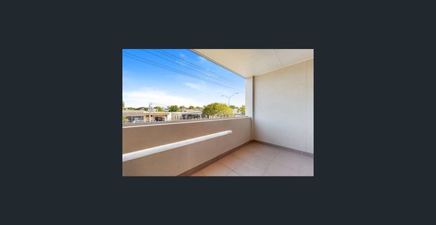 Modern 2-Bedroom, 2-Bathroom Unit with Balcony – Central Location! - Photo 1