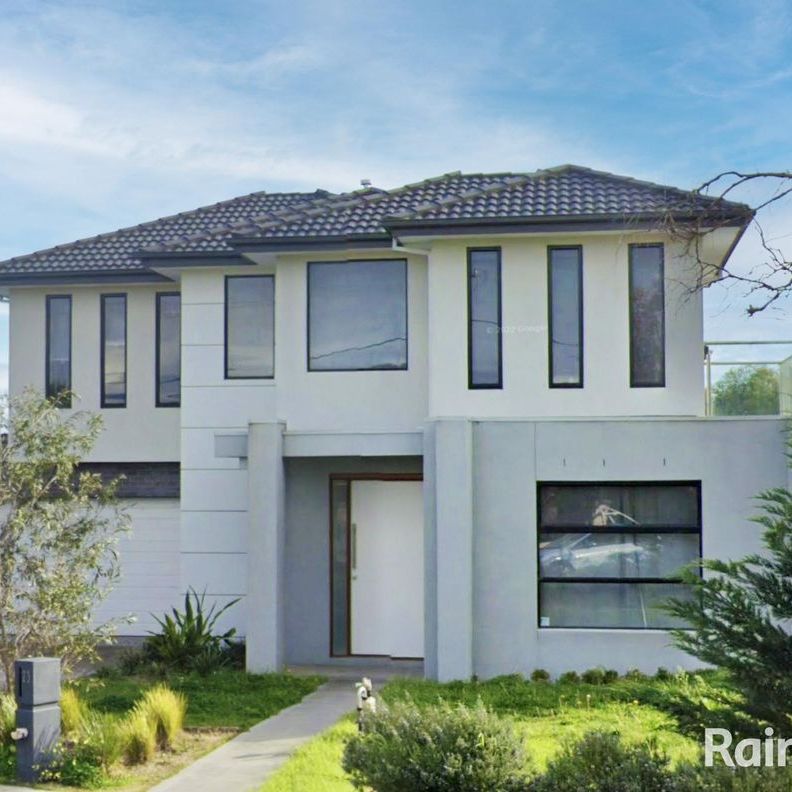 Prime Doncaster Location: Walk to Westfield, Close to Box Hill & M3! - Photo 1