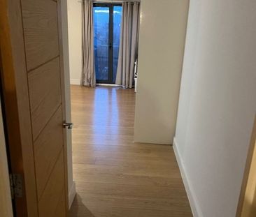 2 Bed Flat, Charter House, IG1 - Photo 5