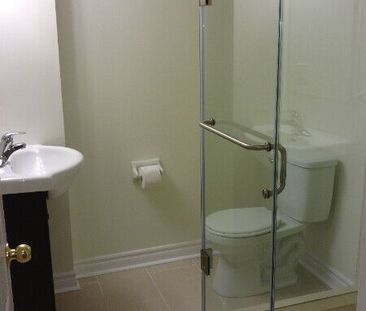 For Lease - 5484 Freshwater Drive Unit# Basement, Mississauga, Ontario - Photo 6