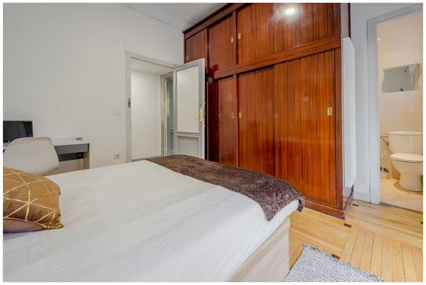 Calle de Goya, Madrid, Community of Madrid 28009 - Photo 1