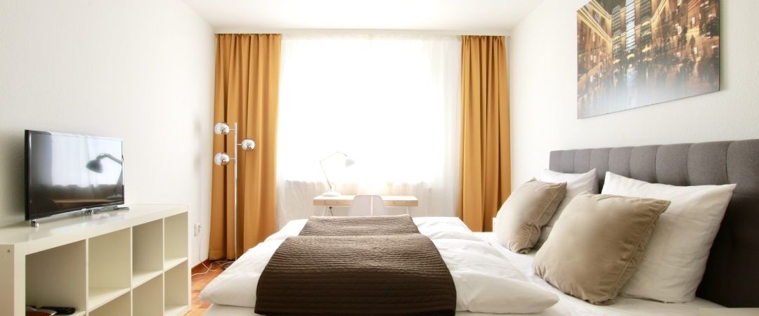 Gemütlich möblierte Wohnung mit Balkon am Zülpicher Platz - Photo 1