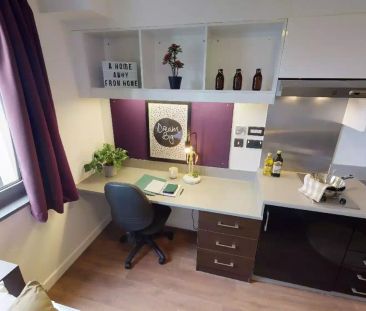 Bronze Studio - Photo 4