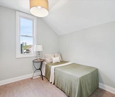 For Lease - 68 Spruce Street, Cambridge, Ontario - Photo 2